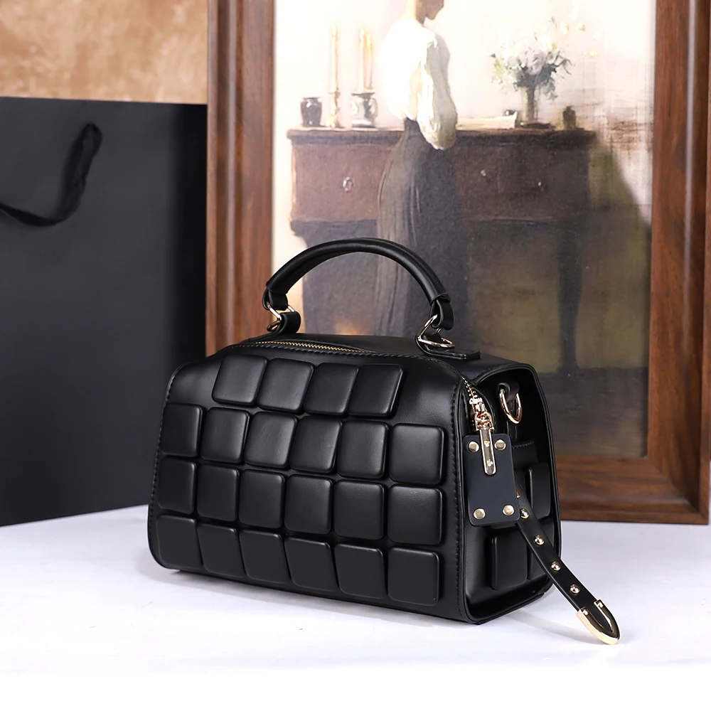 Grand Retro 2026 Stylish Ladies' Shoulder Handbag