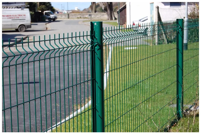 latest company news about bilateral wire fence vinyl fence(professional factory) and low price  0