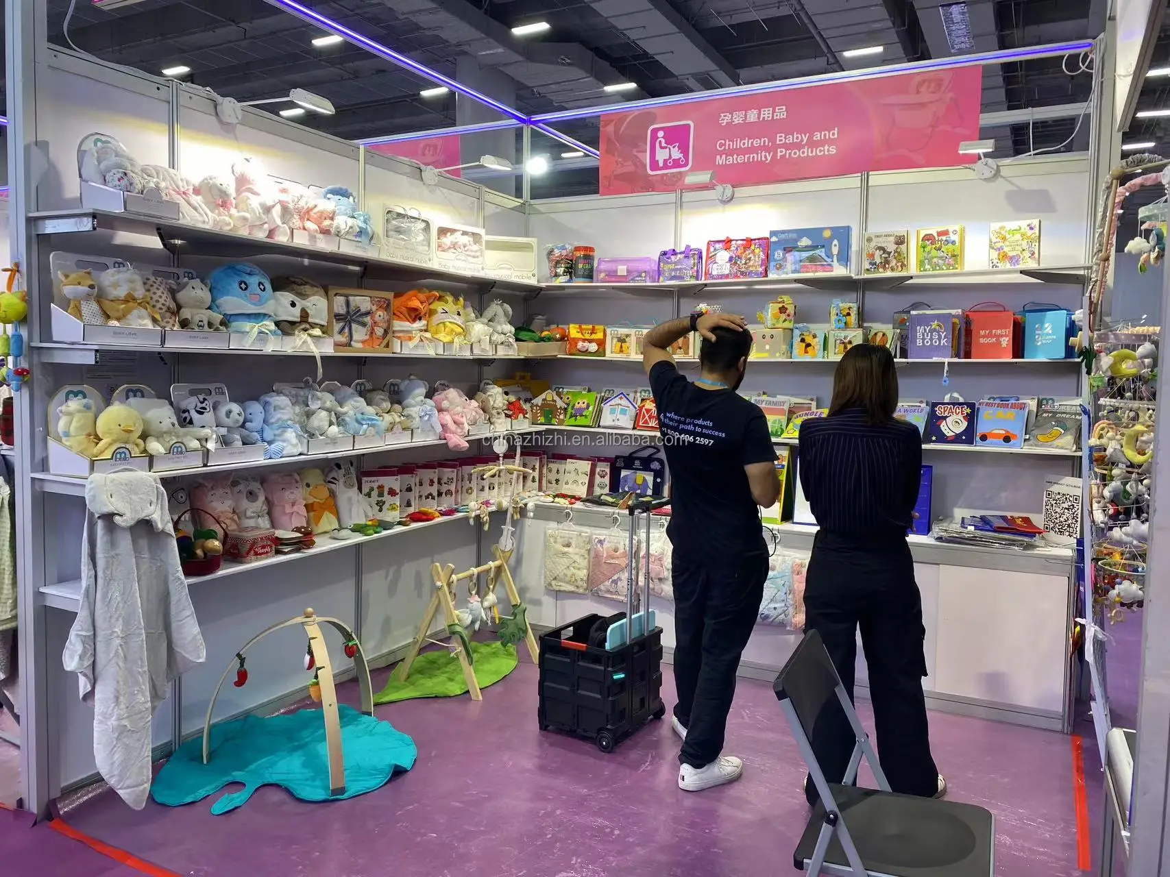 highly absorbent 100% cotton fabric for baby bath towel with hat ,baby 100% muslin swaddle for bath