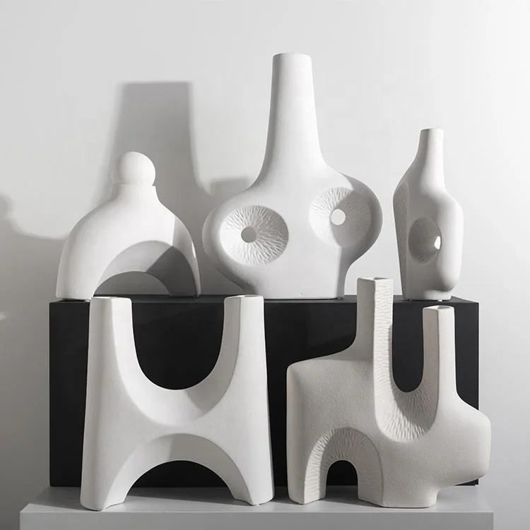 Modern Simple White Eco-Friendly Ceramic Vase Customized Decorative Accessories for Home Chinese Style Christmas Decor
