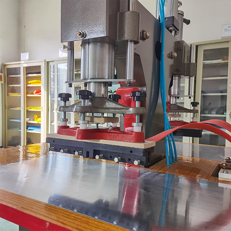 Semi Automatic High Frequency PVC Urinal Blood Bag Welding Making Machine With Solide Table