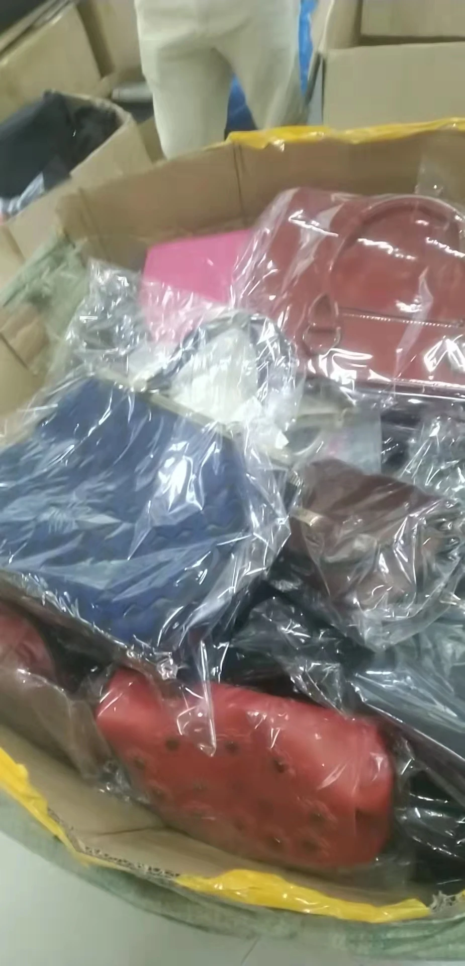 Liquidation Mixed Design Women Handbags Fashion Classic Women Ladies