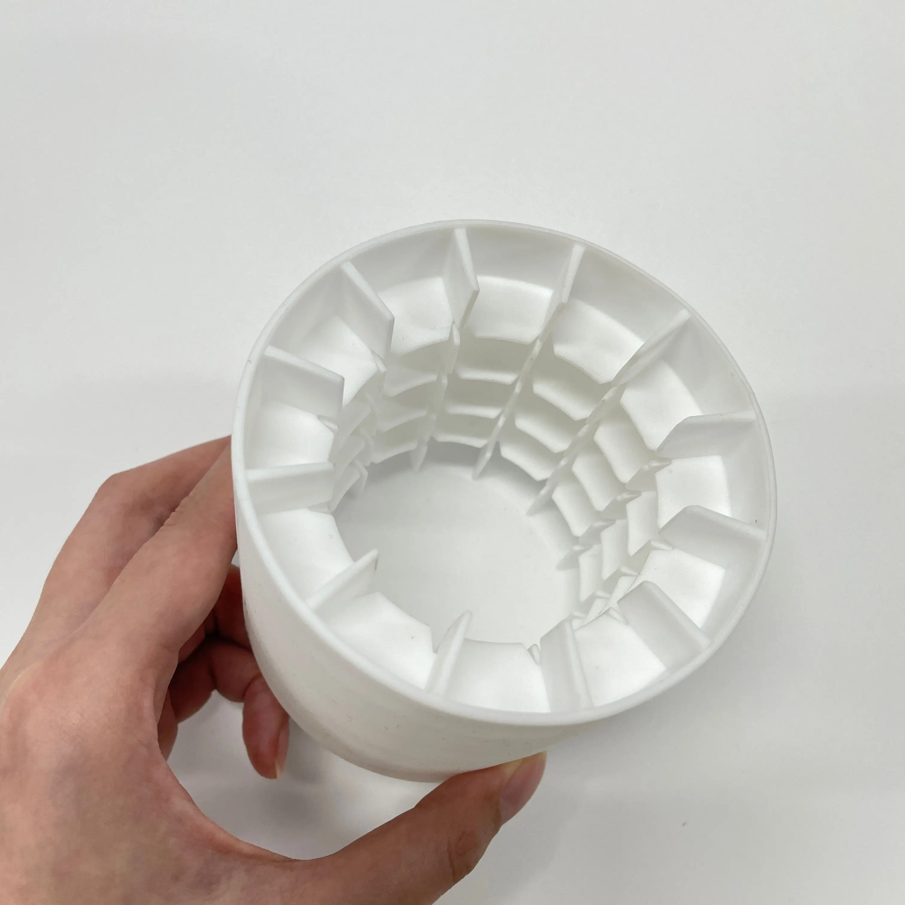 New 3d Press Type Ice Cubes Maker Silicone Ice Mold Round Cylinder Ice