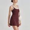 Ancora roja de cuerpo grande con proteína blanca.