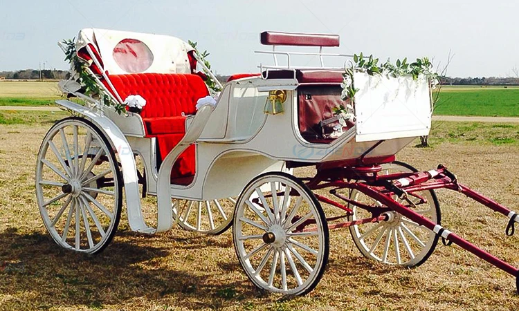 Used Cinderella Pumpkin Princess Wedding Carriage Horse Drawn Carriage Royal Horse Trailer for Sale