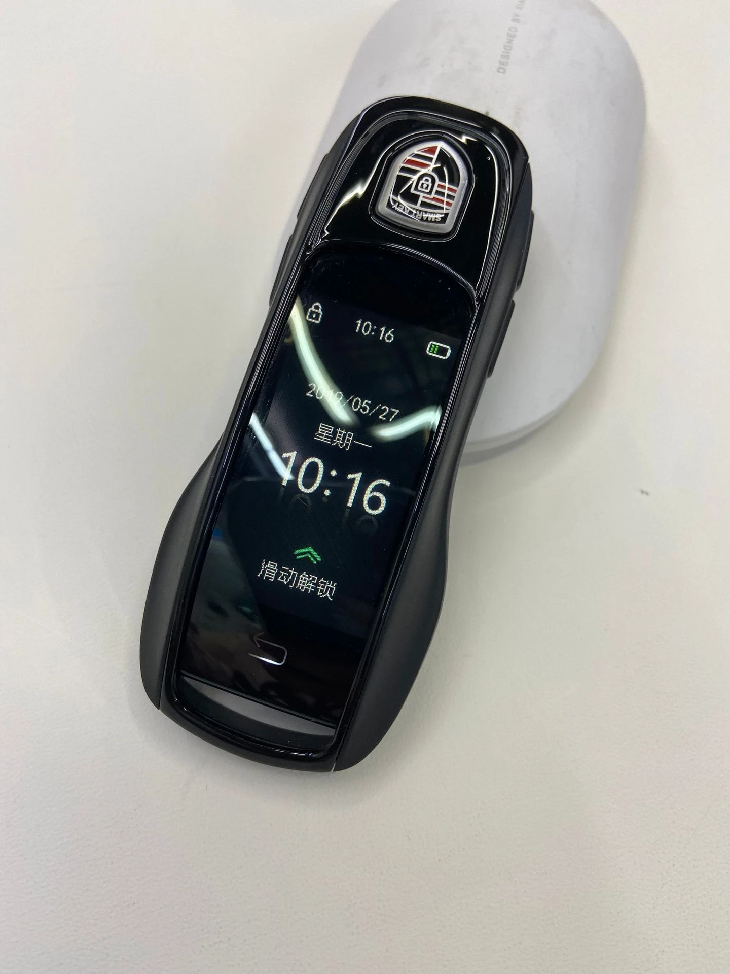 New Design Smart Remote Car Key with LCD Screen Suitable for Porsche  Cars With One-Key Start Function Modified