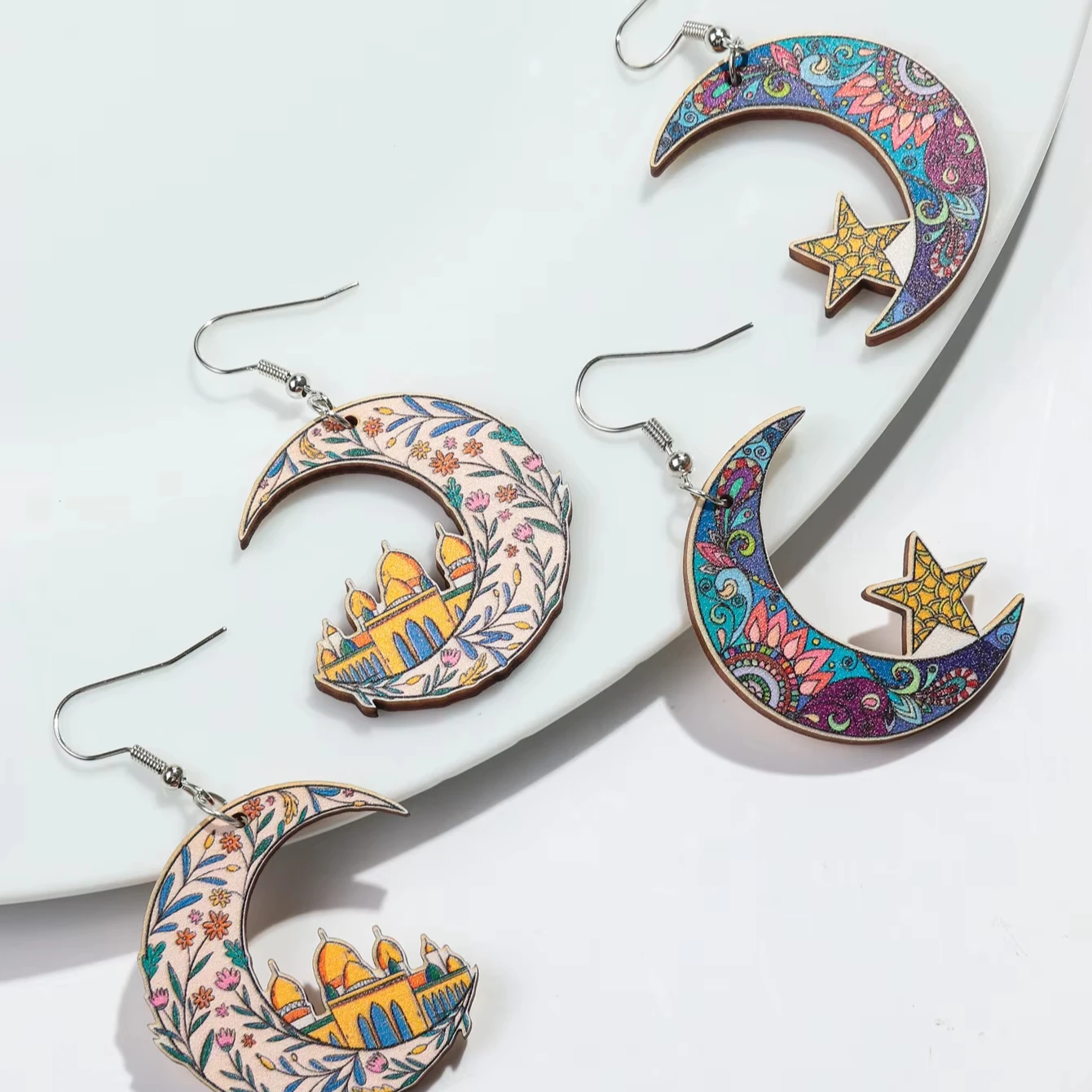 Boucles D'oreilles 'Lune étoilées' En Bois Et Perle - Style Naturel, Sans Emballage, Neuf
