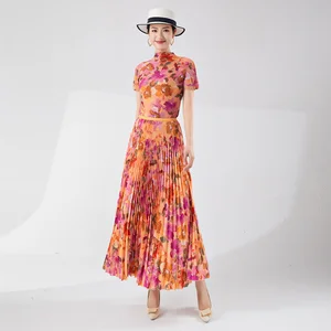 Women's Summer New Design Two-Piece Set Pleated Floral Printed Short-Sleeved Top and Elegant Skirt Casual Style Fabric