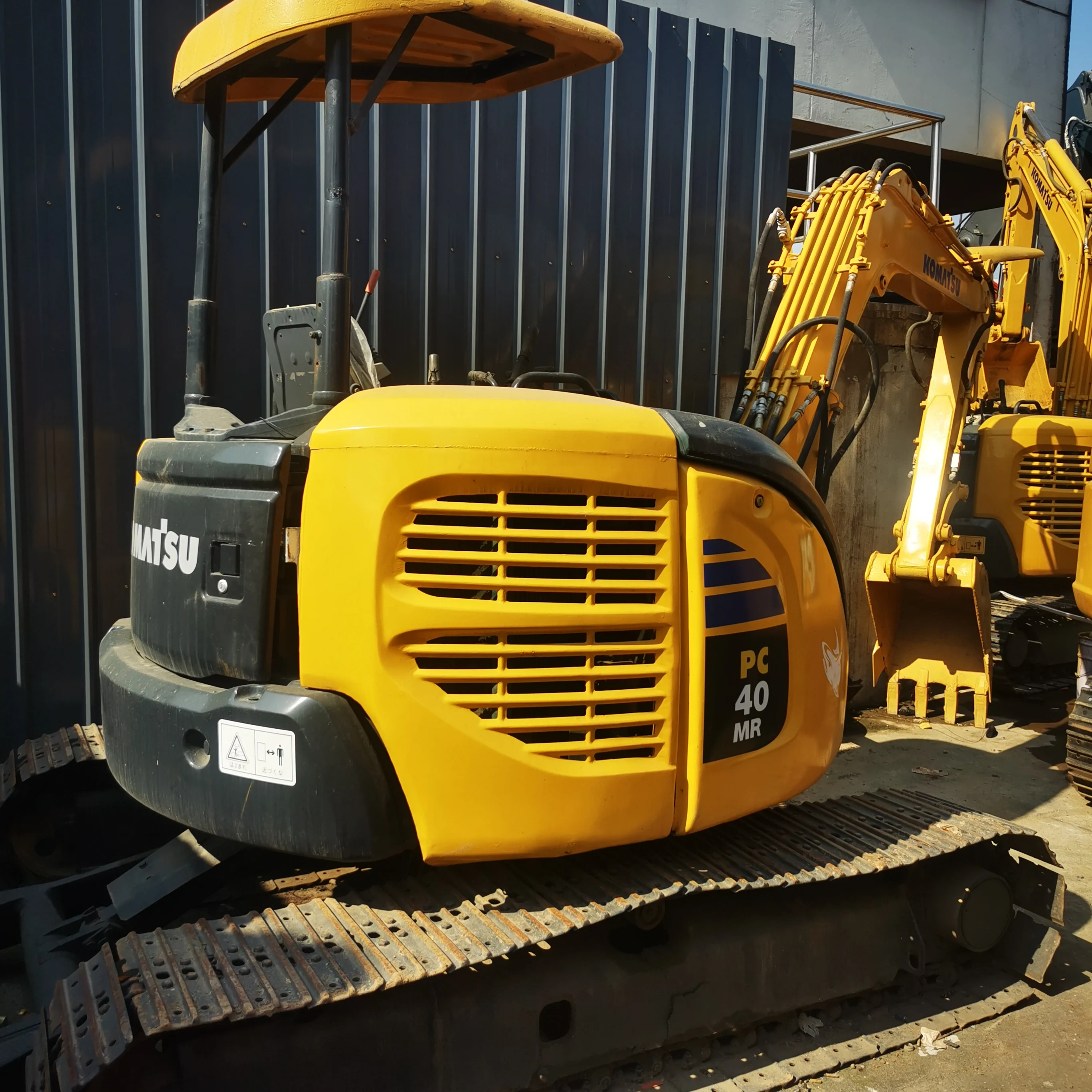 2018 Model Used Komatsu PC40-2 Excavator with 40 Ton Operating Weight and 0.2 m³ Bucket Capacity