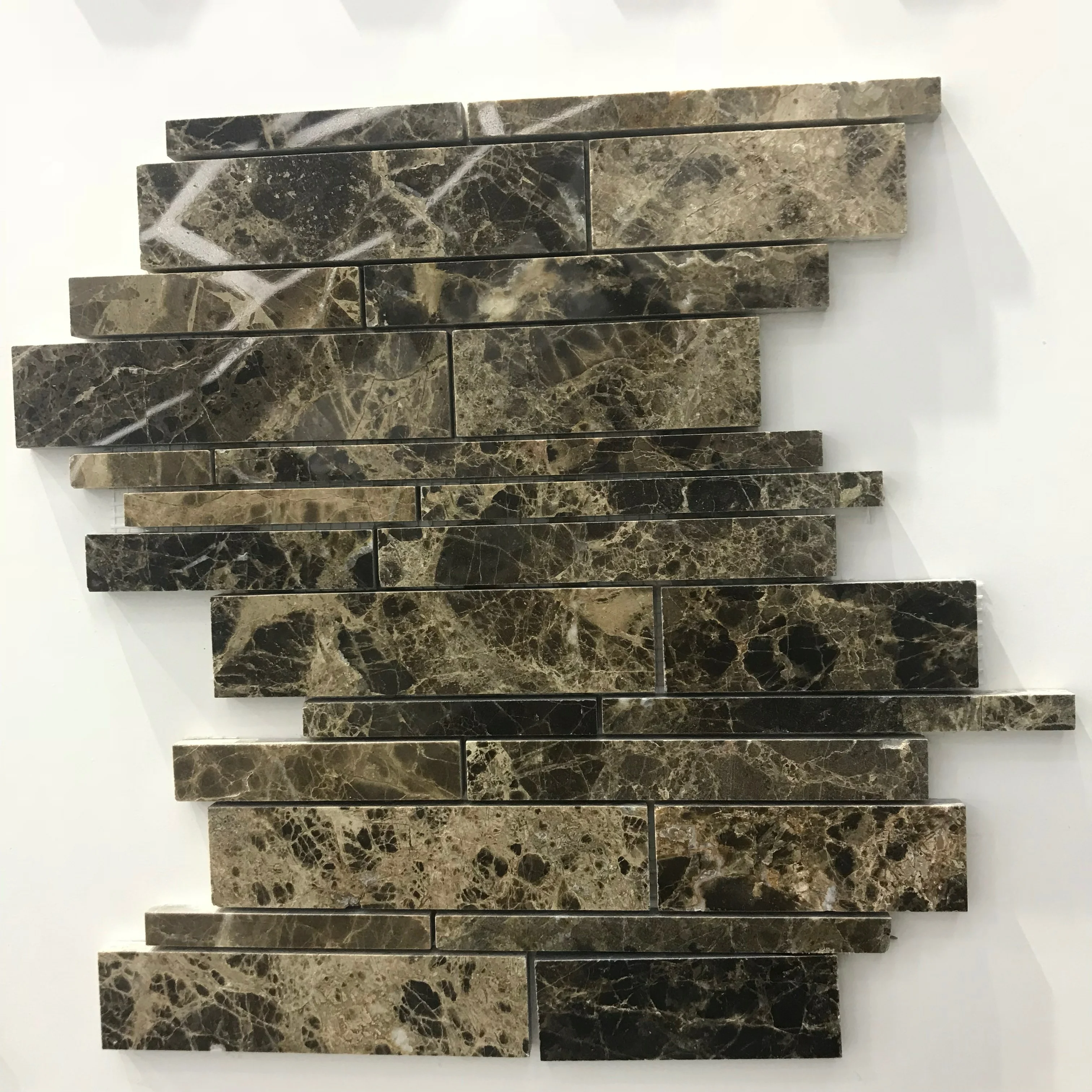 Emperador Dark Random Strip Shape Marble Mosaic Tile for Home Decor Backsplash Mosaic Tile