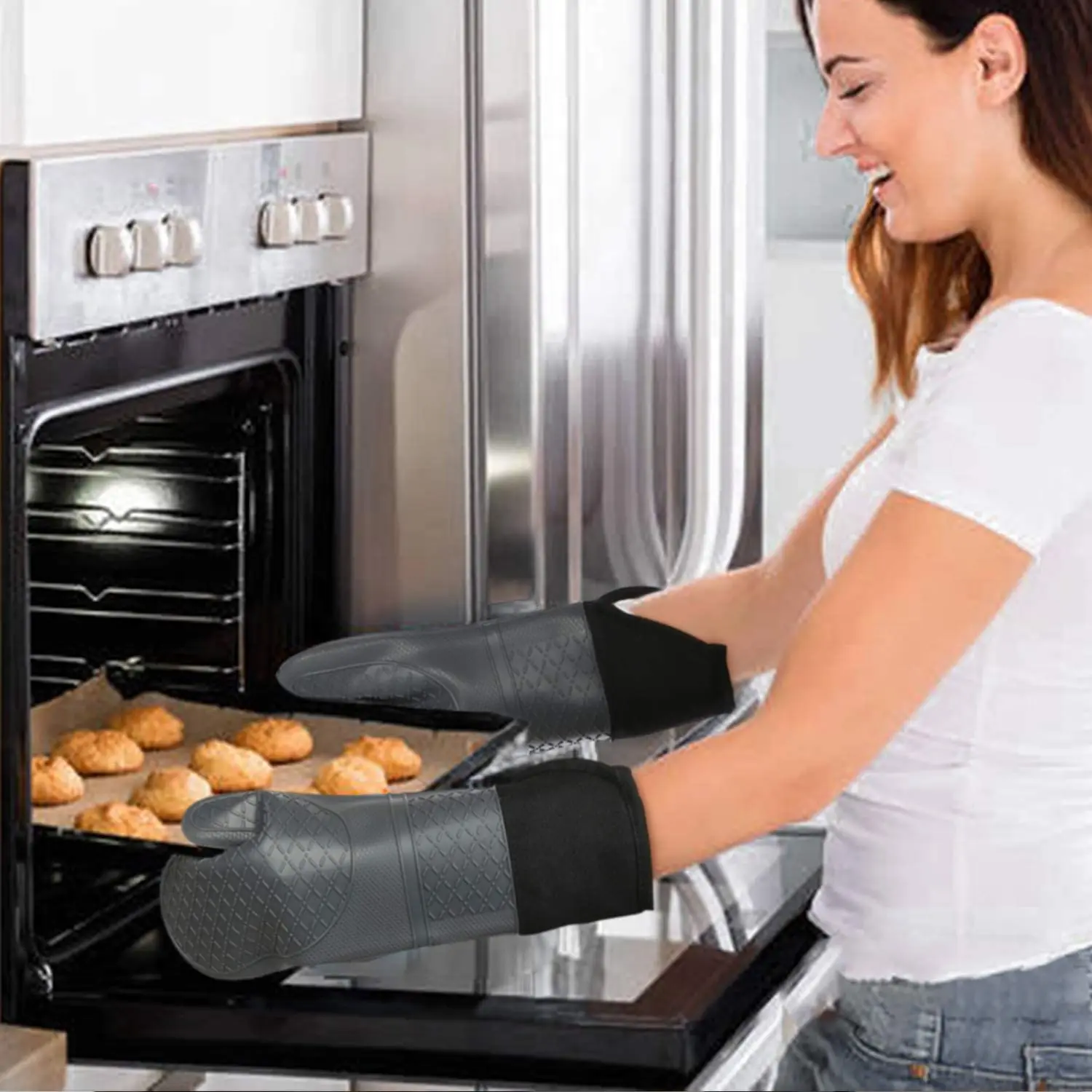Silicone Oven Mitts Set Kitchen Heat Resistant Oven Gloves Silicone Gloves for BBQ & Baking