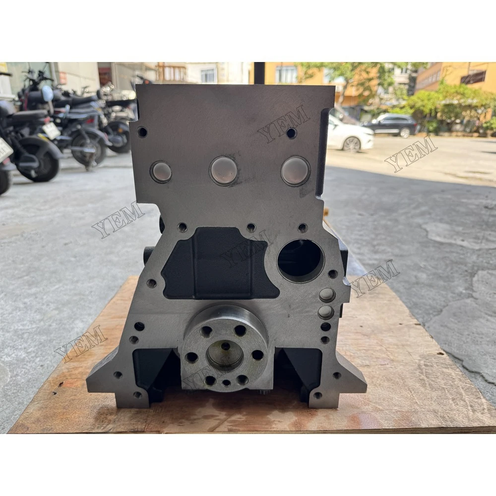 Good Quality 4D95 Cylinder Block Assembly Part No. 4
