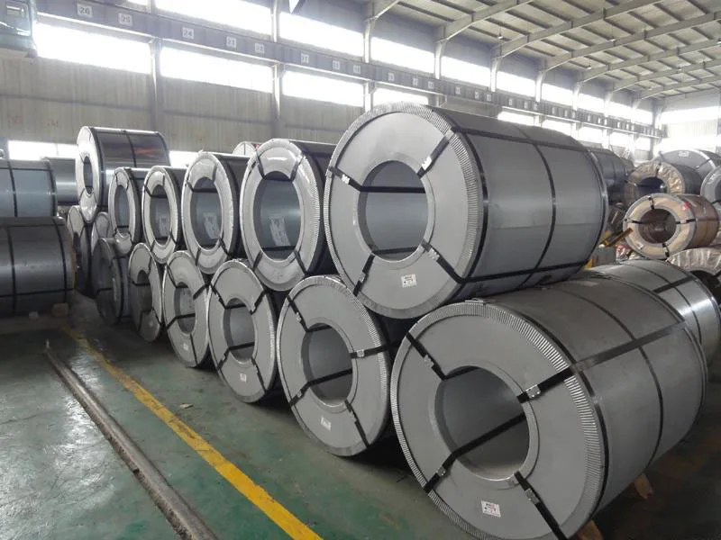Холоднокатаная сталь в рулонах. Оцинкованные рулоны по 10 тонн. Металл в рулонах 5 тонн. 200 Тонн металла. 5 тонн металла