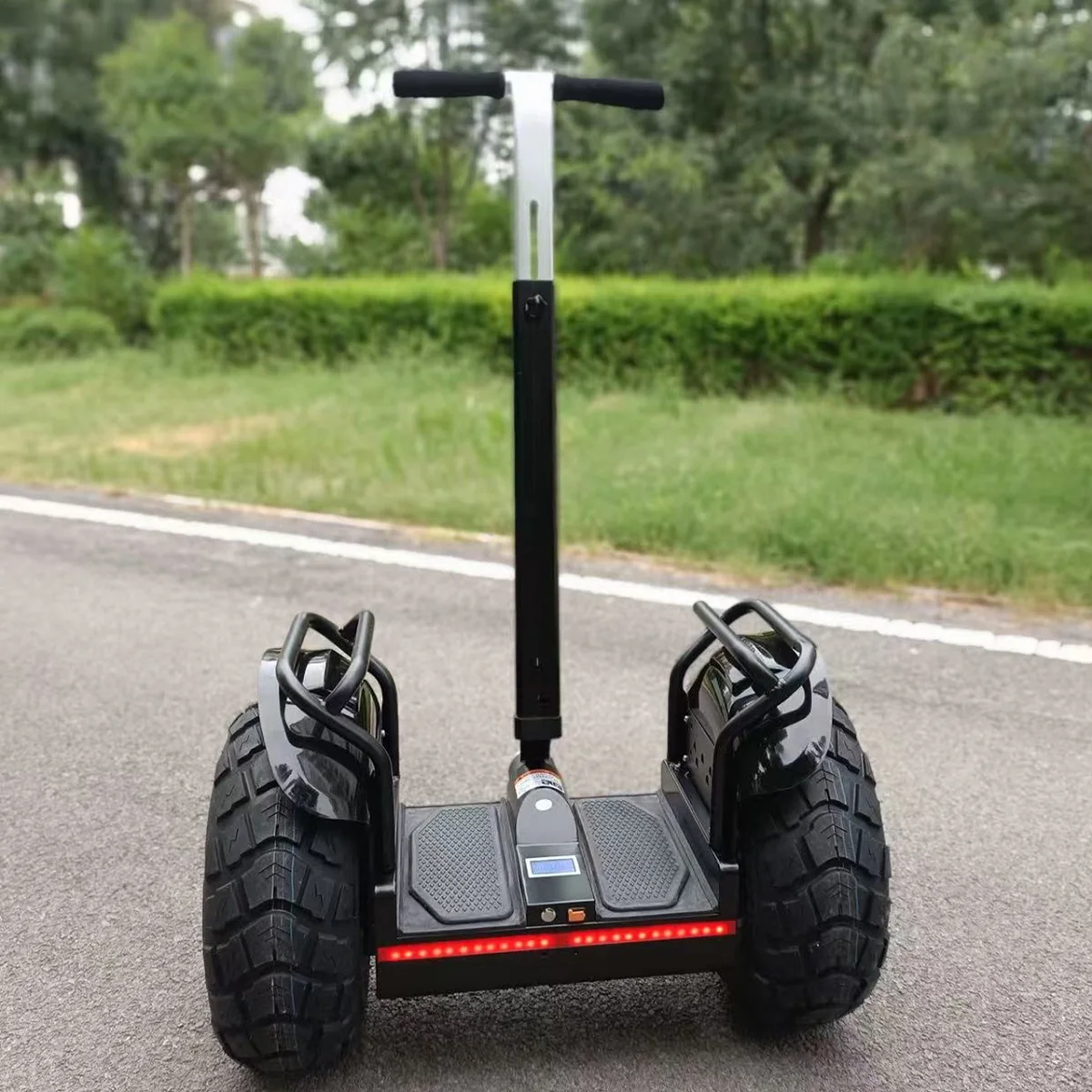 Eswing Two Wheel Self Balancing Electric Scooter Gyro Scooter Off Road Electric Chariot for Sale