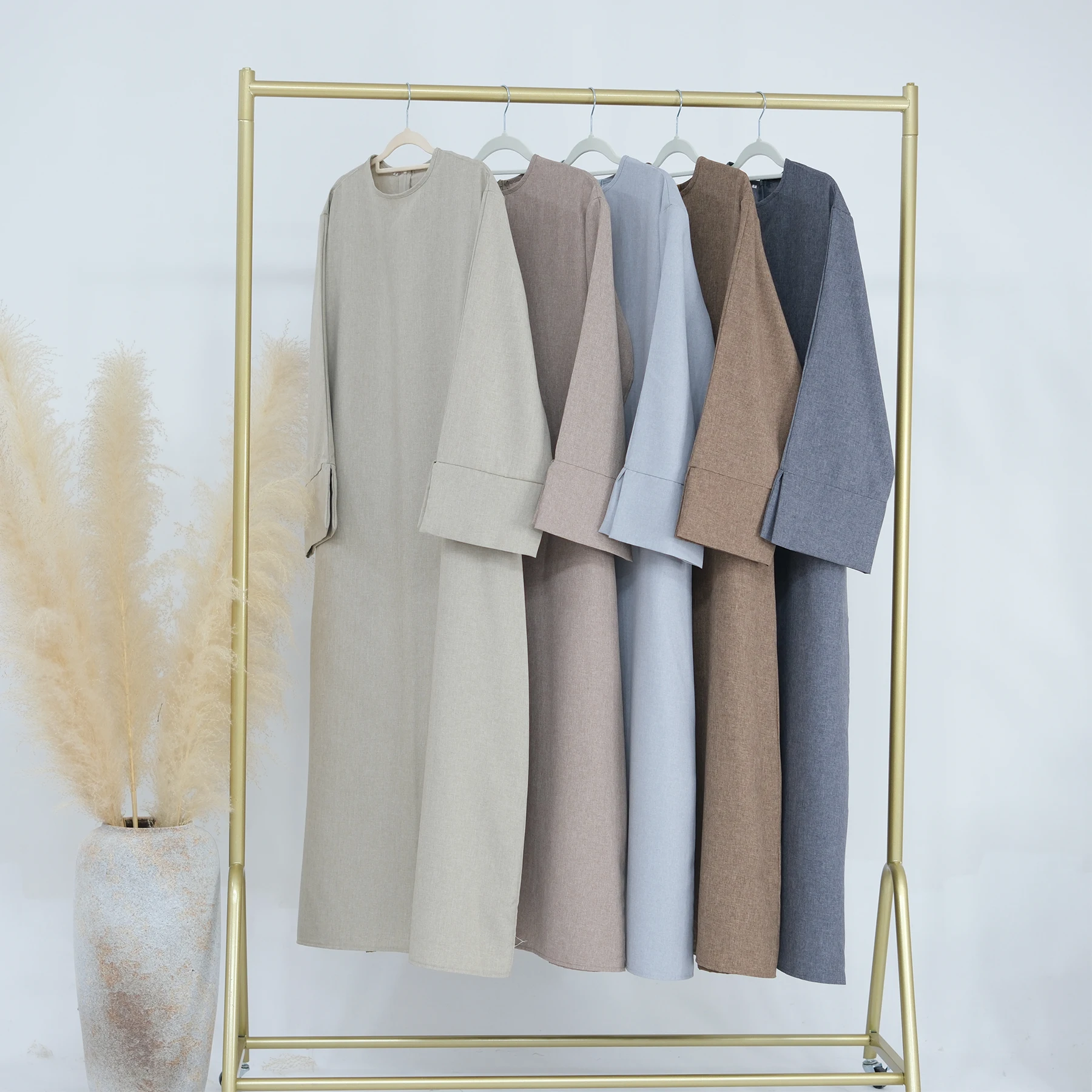 Loriya Wholesale Abaya Designs Islamic Clothing Breathable Modest Abaya Simple Linen Closed Abaya Women Muslim Dress