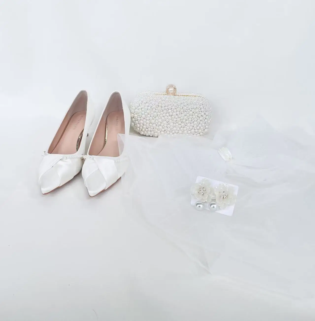 Ladies Bride Shoe Pointed Toe Stiletto Wedding Shoes Set White Silk Bow Large Size 5 Cm Heel Wedding Shoes For Bride - Image 1