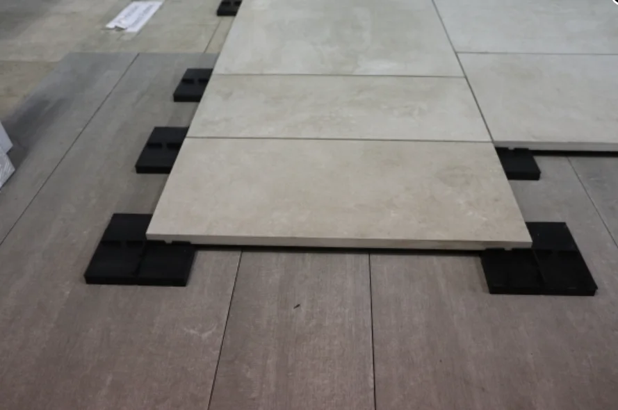 Building Material plastic Flooring Fixed Height Rubber Paver Pedestal ...