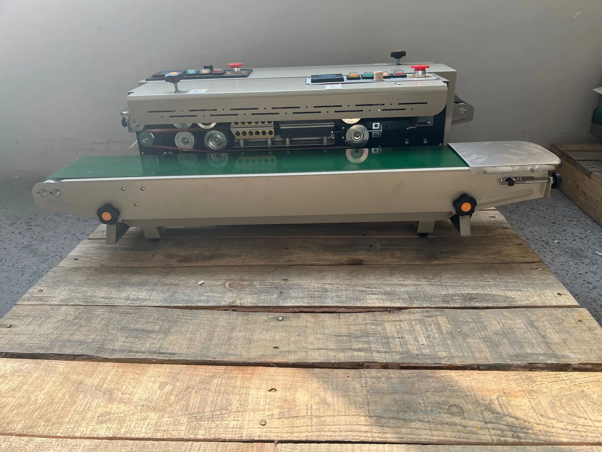 Dbf1000an Nitrogen Gas Flushing Pouch Film Sealer Band Continuous