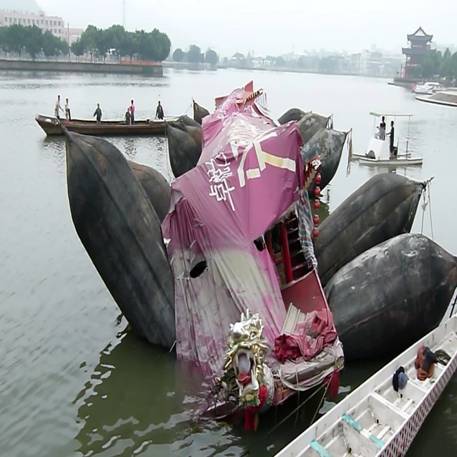 Ship moving lifting barge docking inflatable airbag