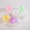 Demi-macaron semi-transparent