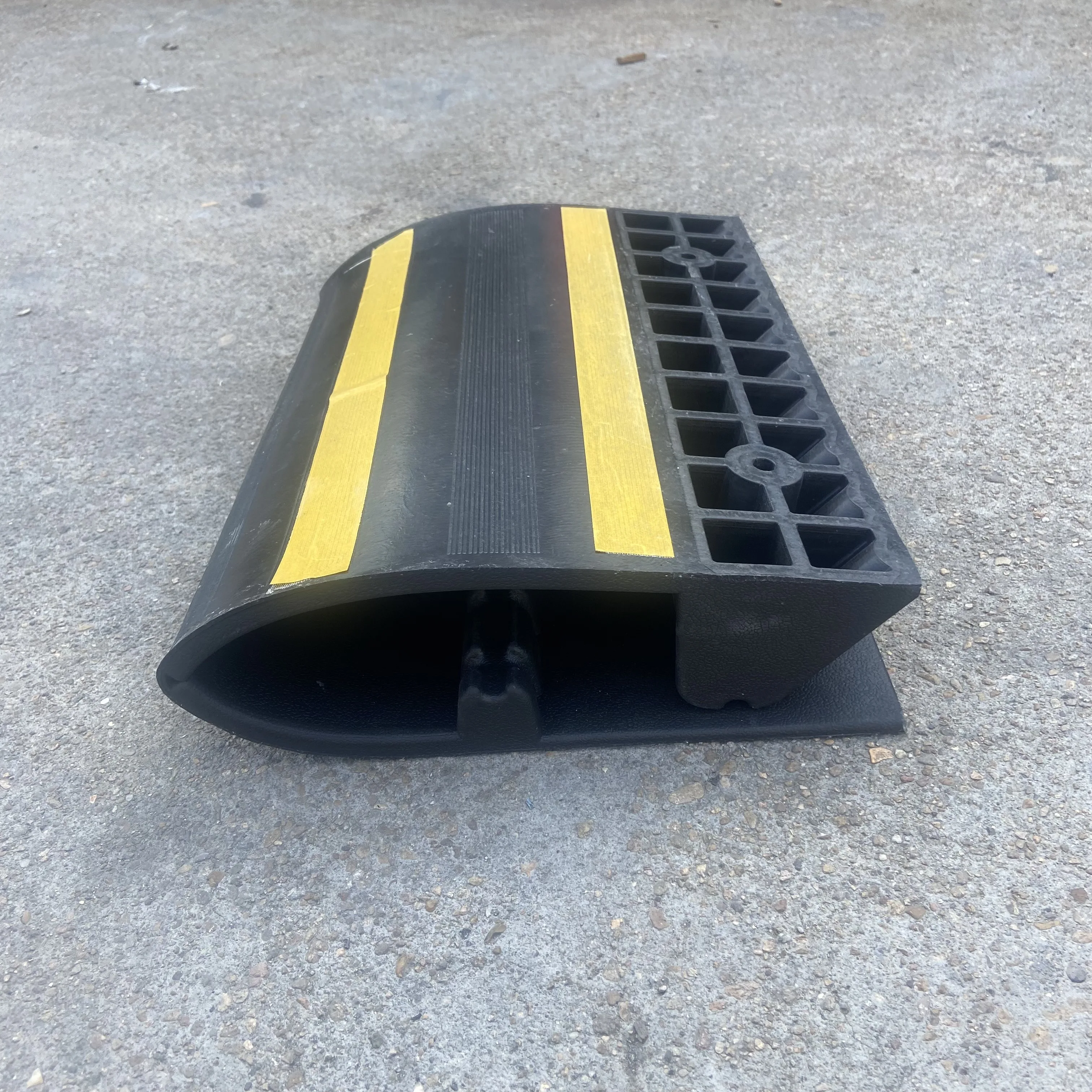 Durable Parking Self Adhesive Anti-skid Garage Rubber Parking Mat for Vehicles Cars and Trucks manufacture