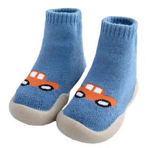 Unisex Canton Sock Shoes with Comfortable Rubber Sole Wholesale Slip-On Closure Insole Material Cotton