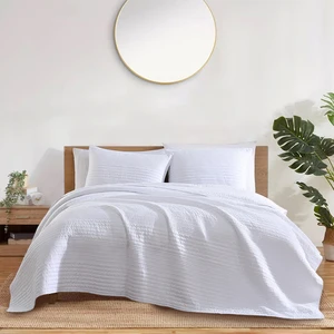 Soft Light Weight Luxurious Microfiber Modern Style Stripe Embroidery Pattern Bedspread GRS Recycle Quilt Set Coverlet