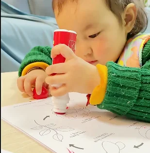 Безопасная стирка Dot маркеры, 8 видов цветов Нетоксичная краска Подушечка Для детей активности Комплект Кисточки бинго волшебные игрушки для рисования