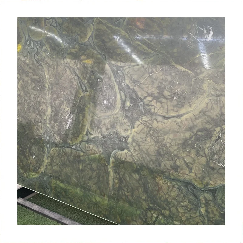 לוחות מבריקות של אבן אקזוטית ירקוקה בצבע צבאי של צבי, ורדה קלאסיקו – קוורציט ירוק כהה, ירוק עלה השושנה