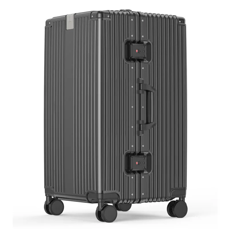 美品RIMOWA トパーズ ステルス 艶消しマットブラック82リットル 美品RIMOWA トパーズ ステルス 艶消しマットブラック82リットル