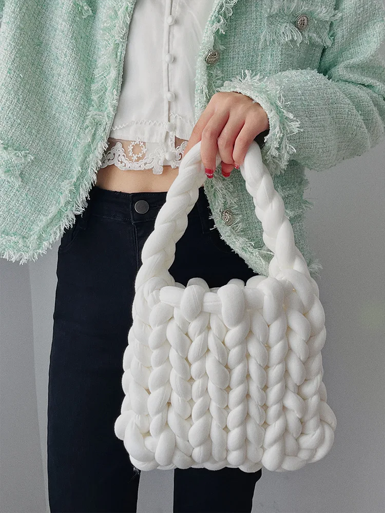 Women Lightweight Soft Comfortable Luxury Handbag Chunky Knit