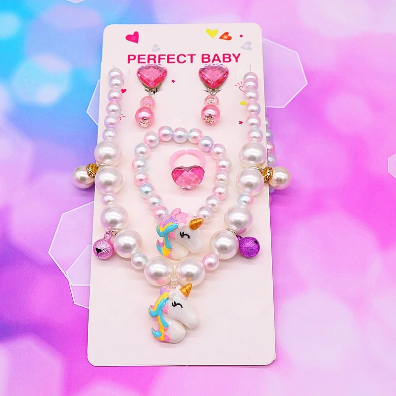 unicorn necklace with pearl