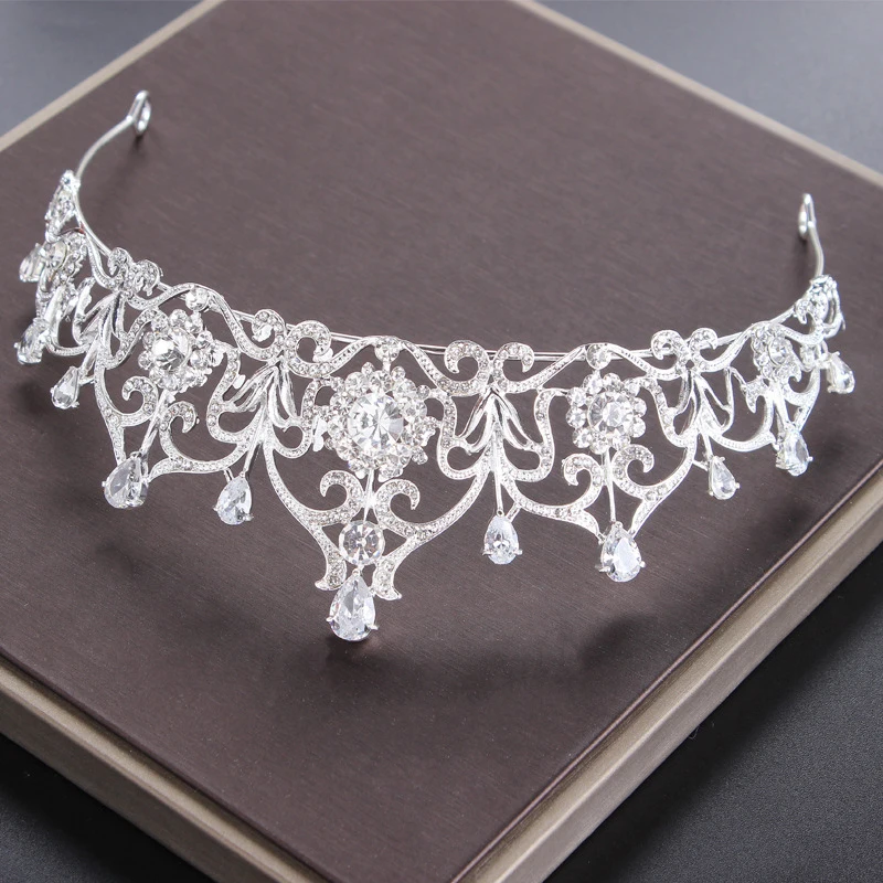 Корейские серьги с кристаллами