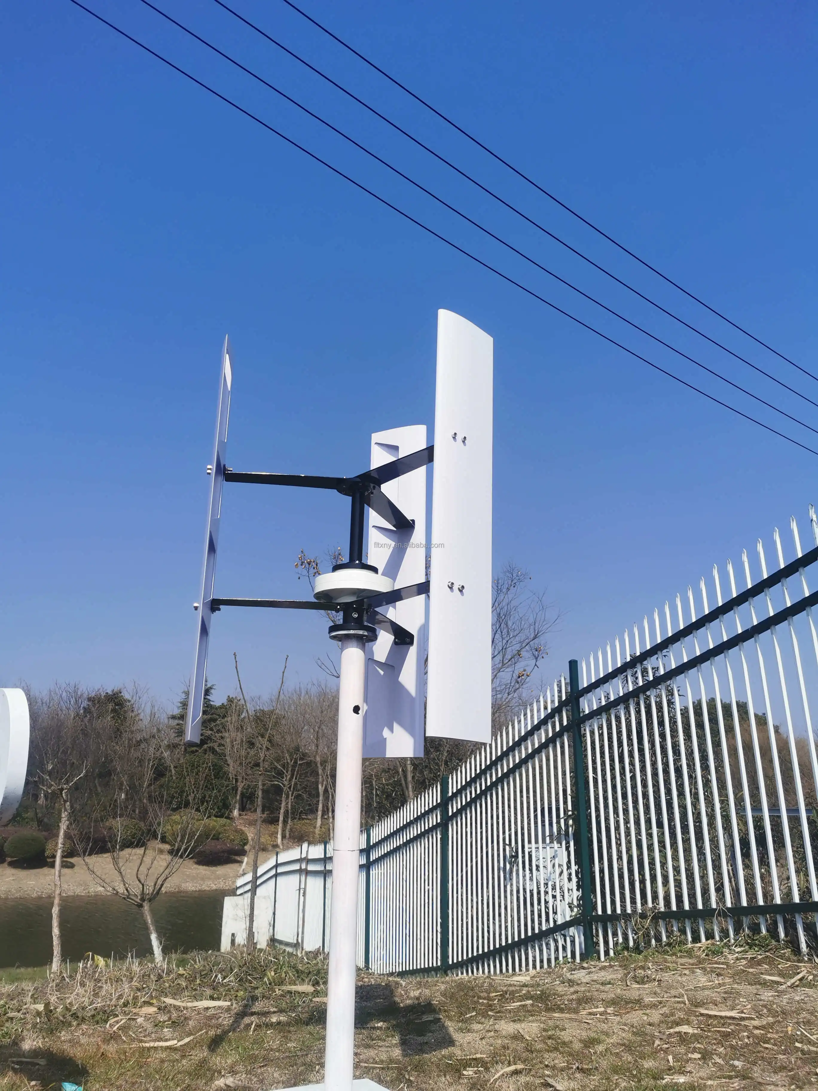 Quality Wind Turbine 600w 24v/48v Vertical 350 Rpm Wind Turbine ...