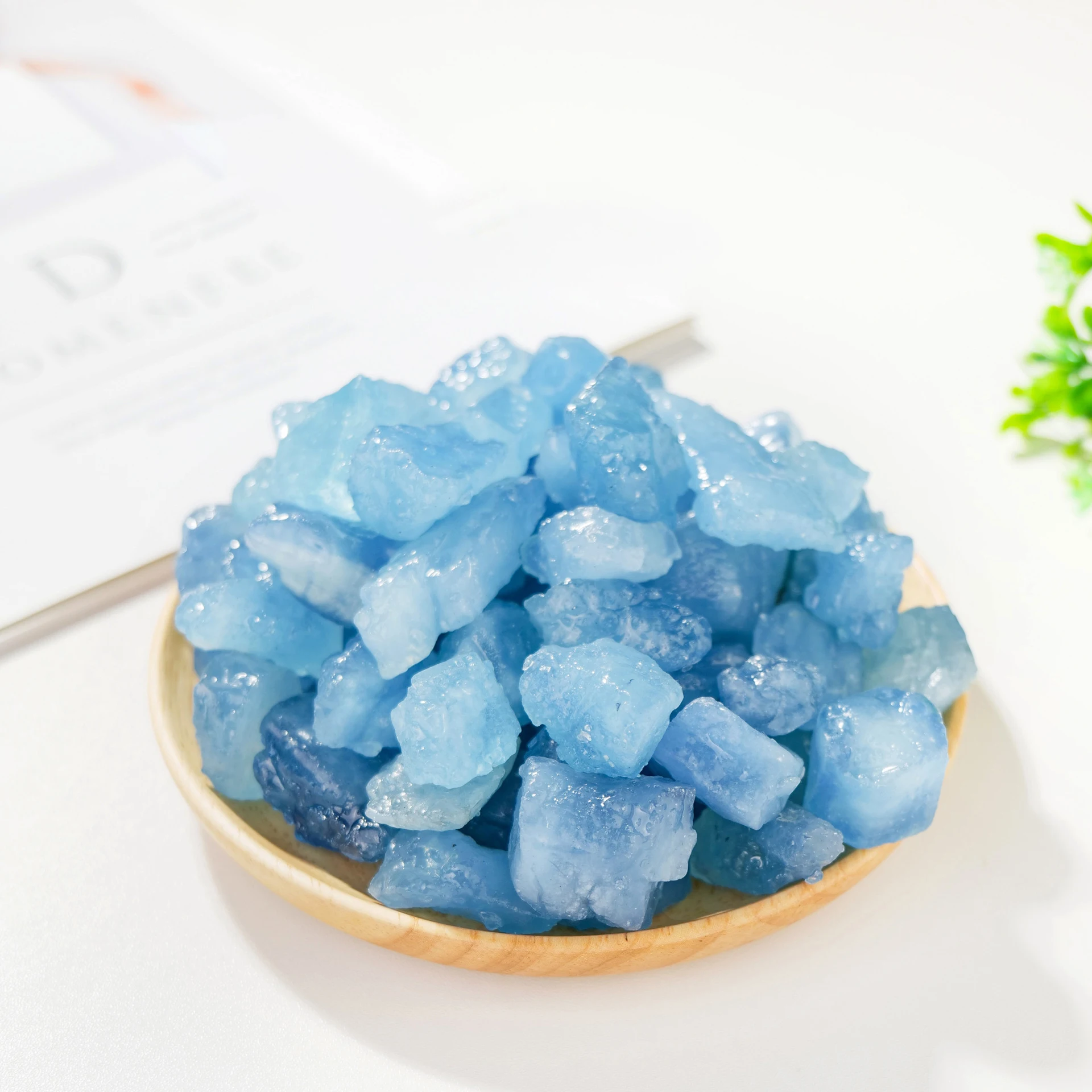 MARINE PURE CRYSTAL PREMIUM 5本セット A SPECIMEN OF AQUAMARINE, Gilgut, Pakistan | Christie's