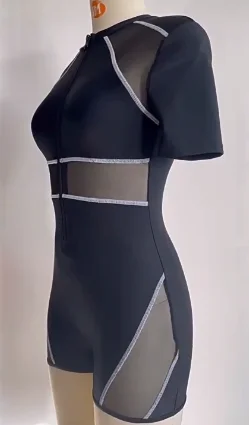 STOCK Two Colors Short Sleeve Diving Swimsuit Sheer Mesh Insert Boyleg Short One Piece Swimwear Surf Bathing Suits
