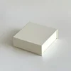Caja de Embalaje Blanca con Tapa Abatible