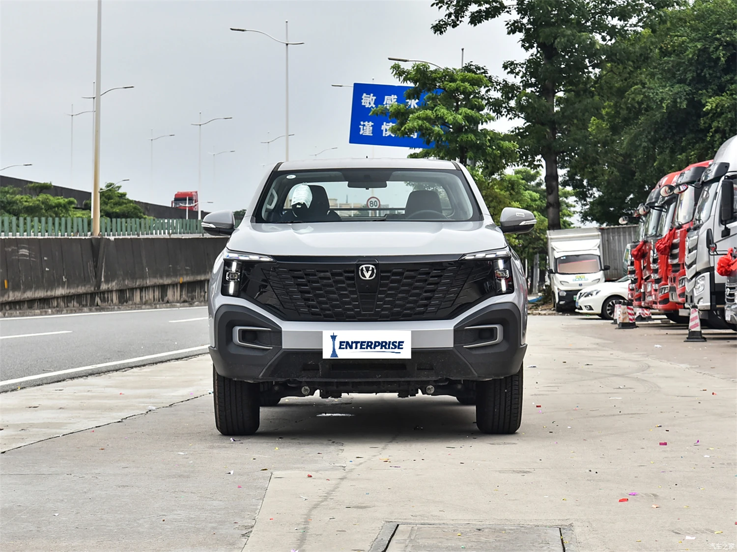 2023 Changan F70 Hunter 2.0T Black Manual 4x4 Pickup Truck 4-Door 5-Seater Kaicene Petrol Diesel Left Steering FWD Cheap Cars