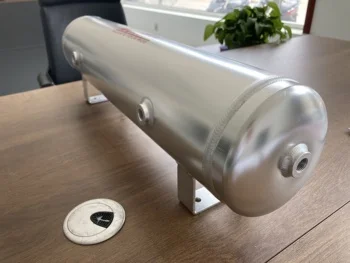 1 Gallon (3 Liter) Train Air Horn Tank with 150 PSI Compressor