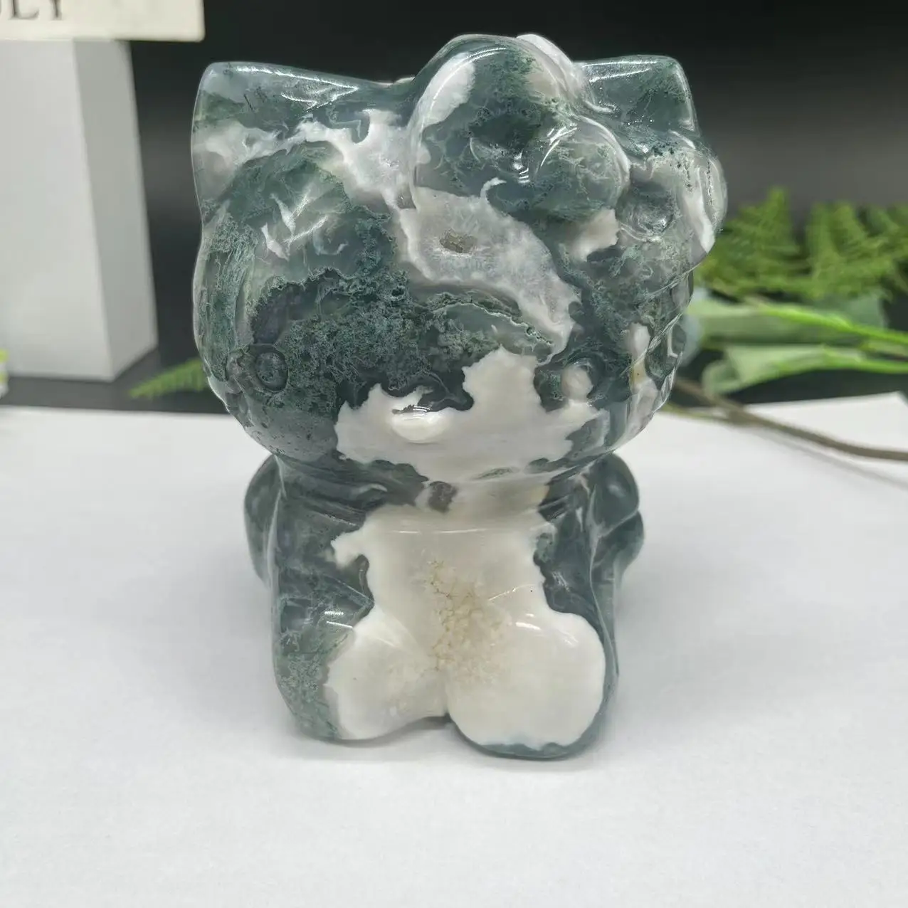 Moss agate crystal hello kitty carving high quality