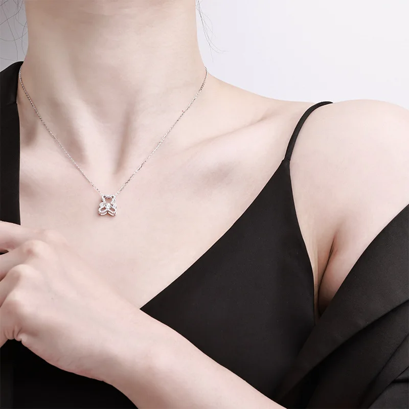 S925 Silver Bear Moissanite Pendant Necklace