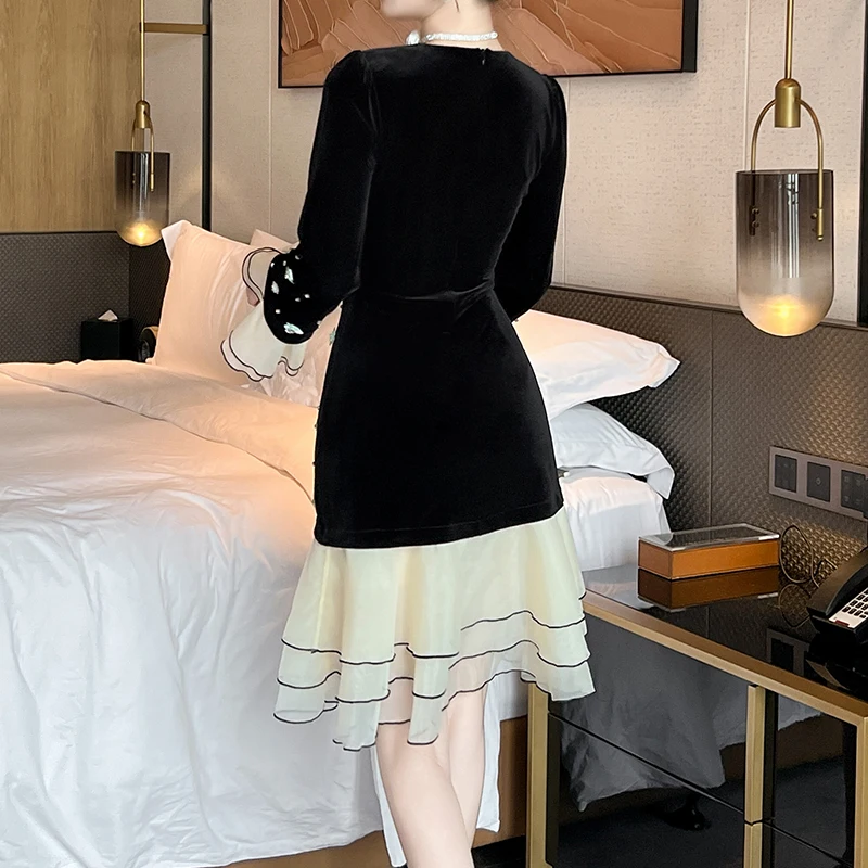 ZYHT 21574 Autumn Winter Spring Beaded Elegant Birthday Party Black Velvet Dress Ladies Long Sleeve Short Dress for Women