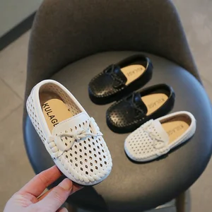 Hollow Out Design Summer Baby Flats Shoes Wholesale Fashion Girl Black and White Footwear New Styles Boys Children Dress Shoes