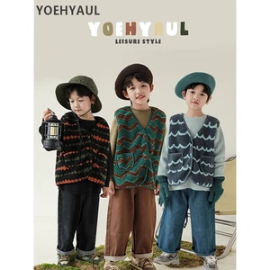 Winter Children's Boys Colorful Corrugated Fabric-Edged Double-Pocket Plus Velvet Vest Handsome Boy's Casual Vest