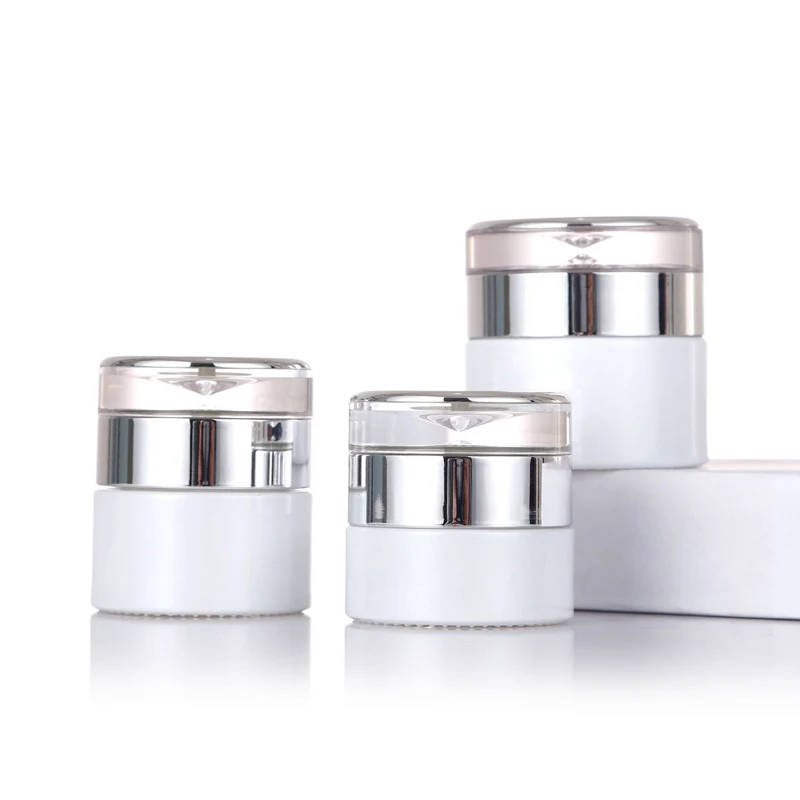20ml 30ml 50ml Refillable Wide Mouth Hair Care Containers Round White Vintage Empty Glass Cream Jar 2oz With Gold Tops