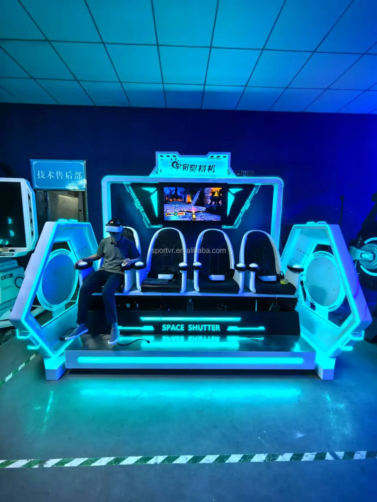 VR Four-seat Shuttle Spaceship Vr/ar/mr Equipment for Vr Game Center, image size:1279x1706