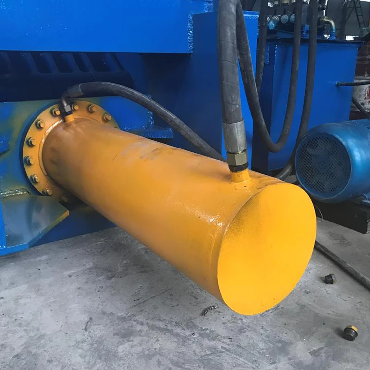 Горизонтальная гидравлическая машина для брикетирования металла/пресс-подборщик отработанного металла