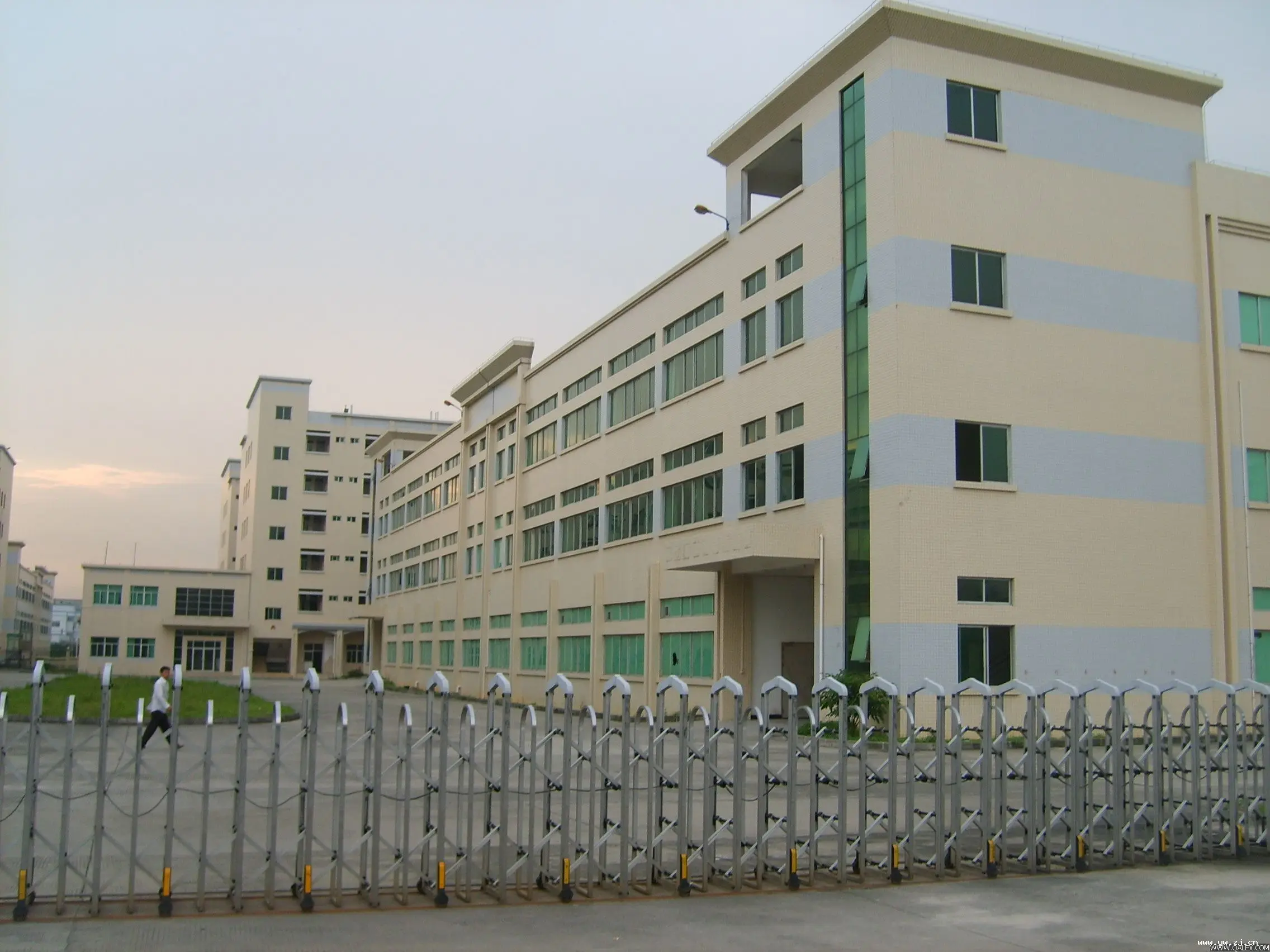 Guangzhou Hongsheng Industrial Co., Ltd. 1