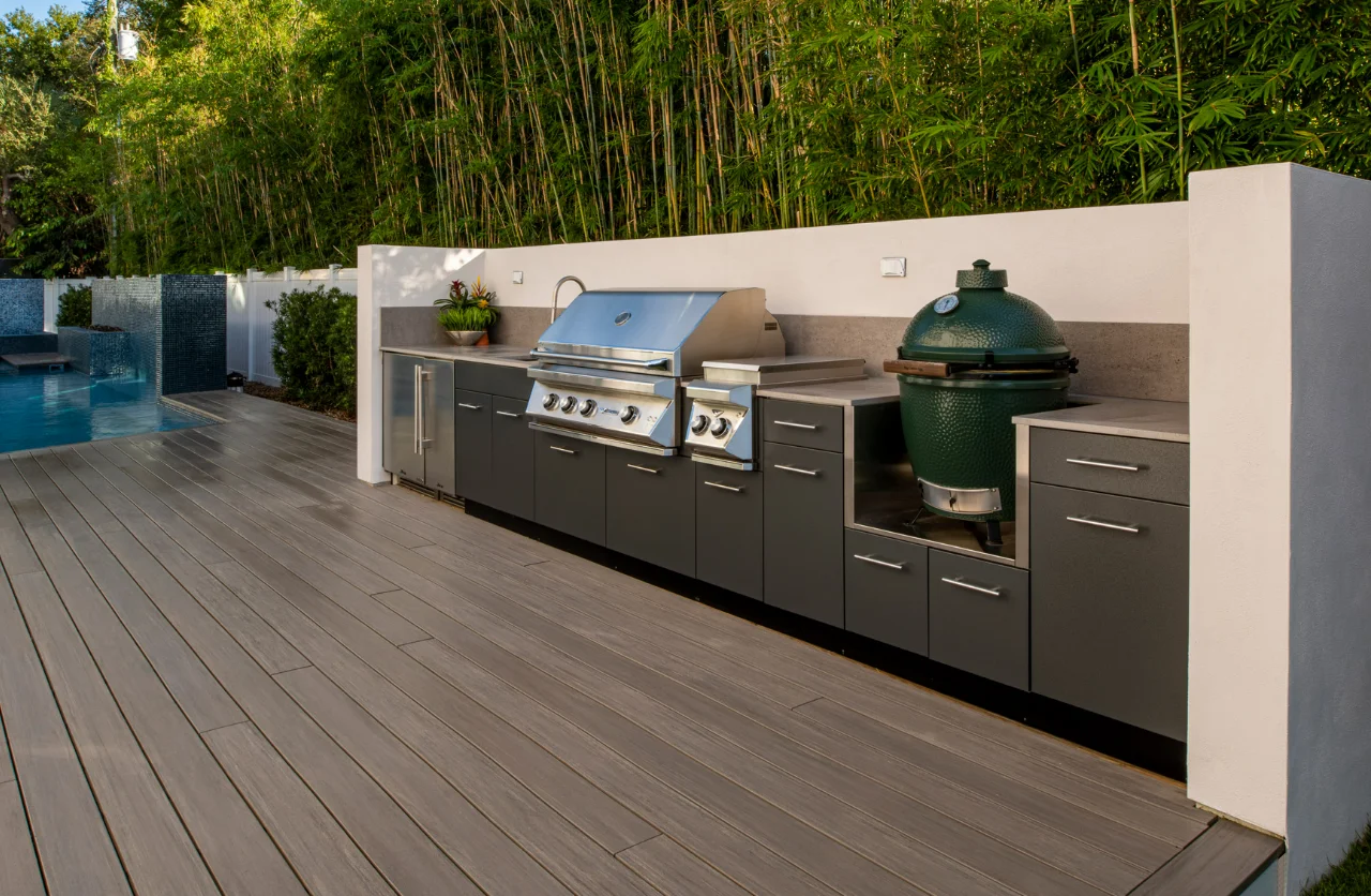 Stainless Steel Outdoor Kitchen BBQ Island - Modern & Eco-friendly
