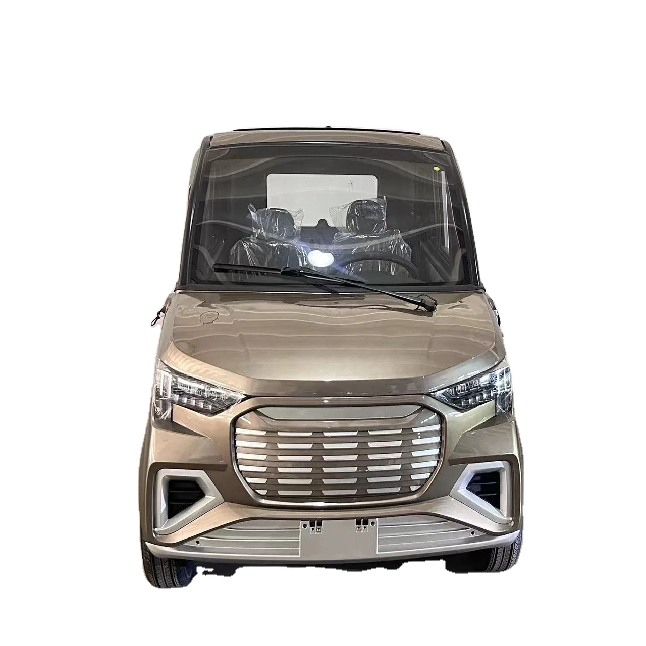 Exceptional High-Speed Electric Mini Car for Adults with 50kw Single Drive Motor and Lithium Battery - UMEV New Energy - Image 3